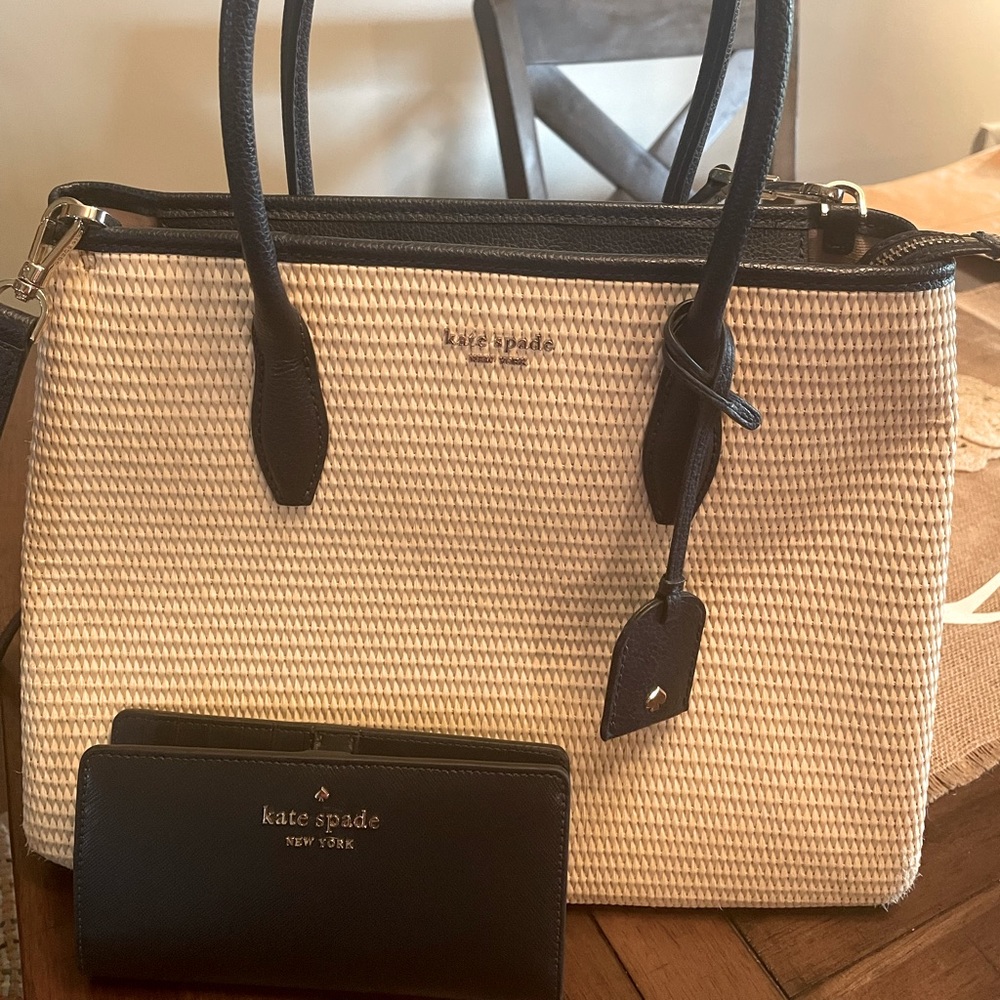 Used, excellent shape Kate Spade Navy & Straw Handbag w/matching navy wallet!!!!